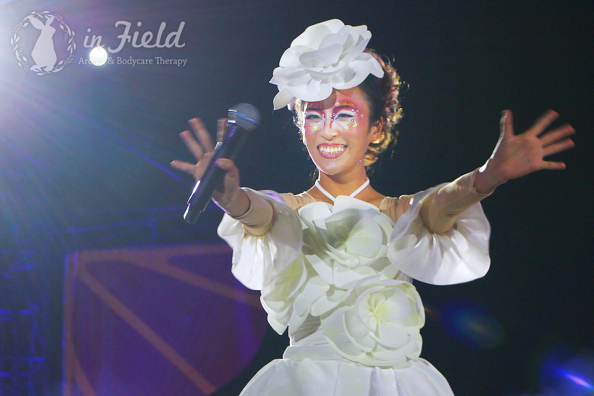 ジャングリア沖縄シンガー