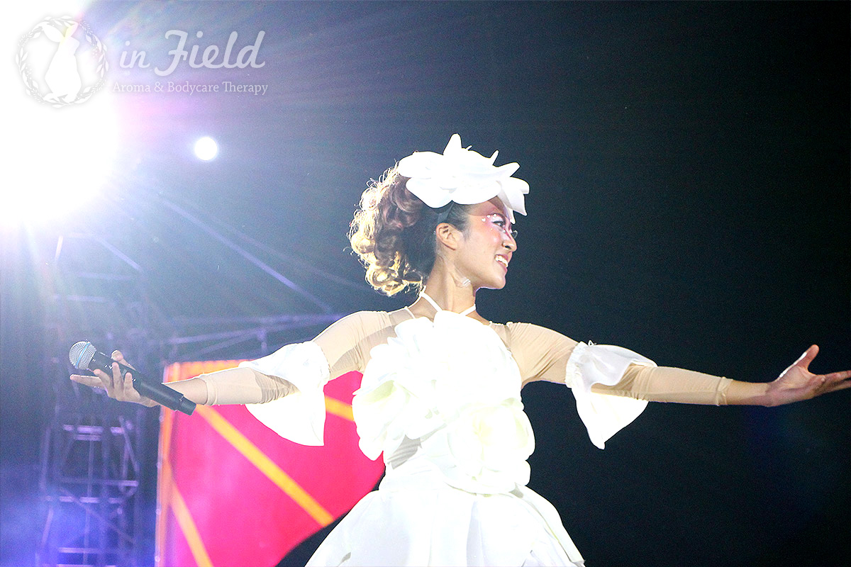 ジャングリア沖縄シンガー