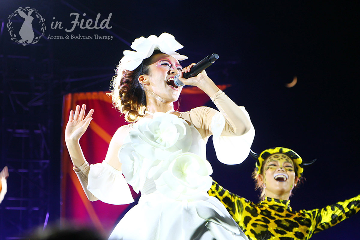 ジャングリア沖縄シンガー